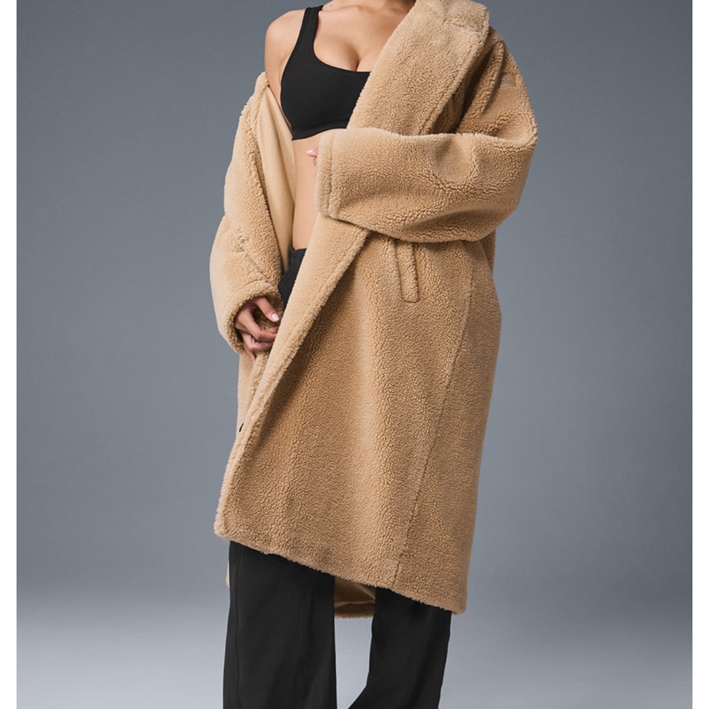 ALO Yoga Sherpa Trench Coat